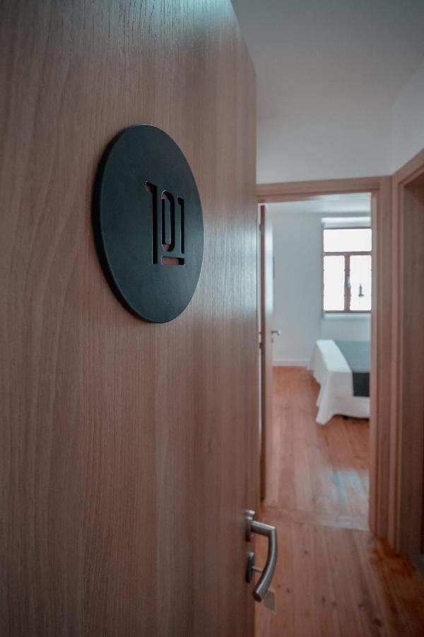 Harbour49 - Aveiro Flats & Suites Экстерьер фото