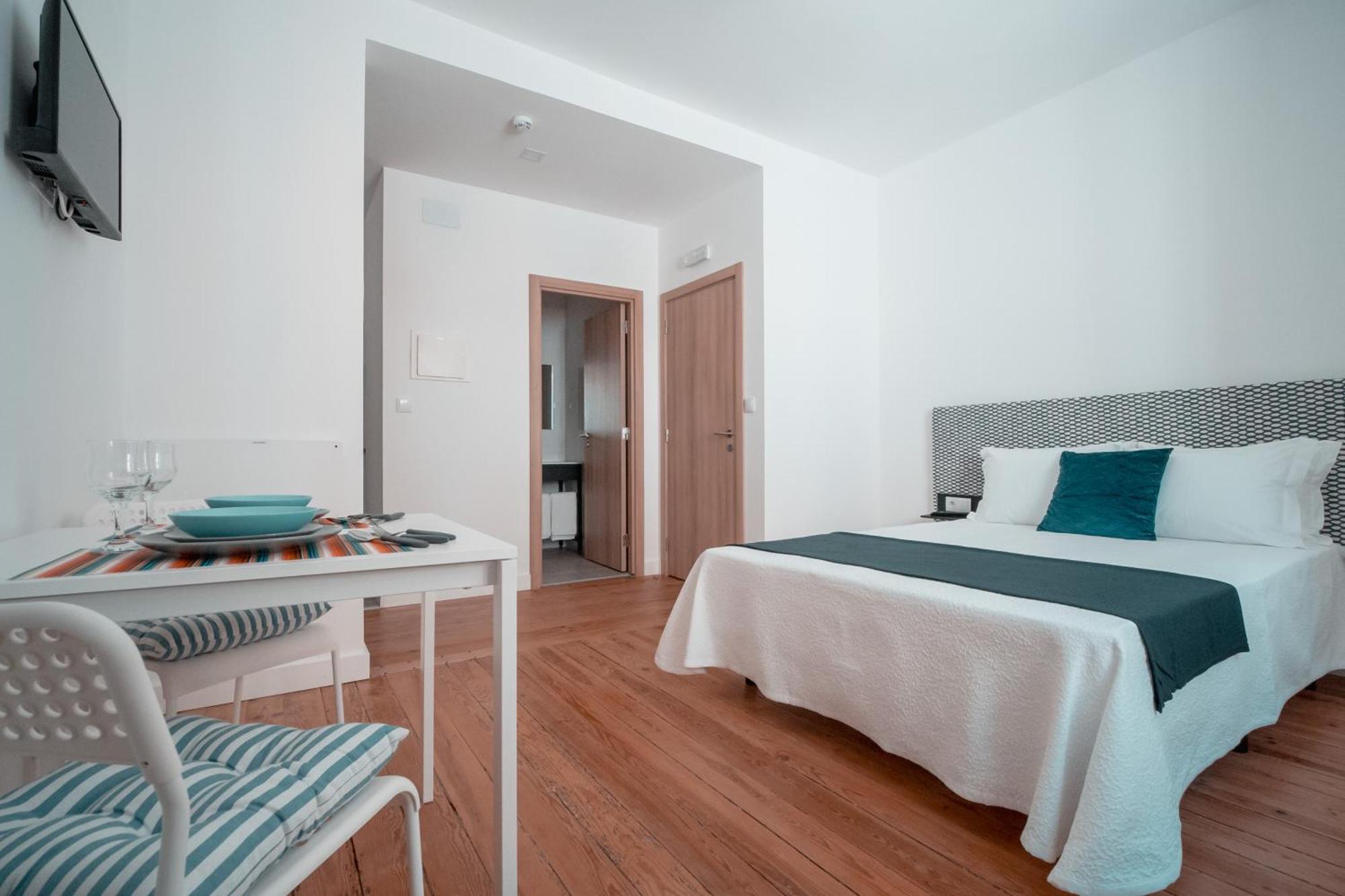 Harbour49 - Aveiro Flats & Suites Экстерьер фото