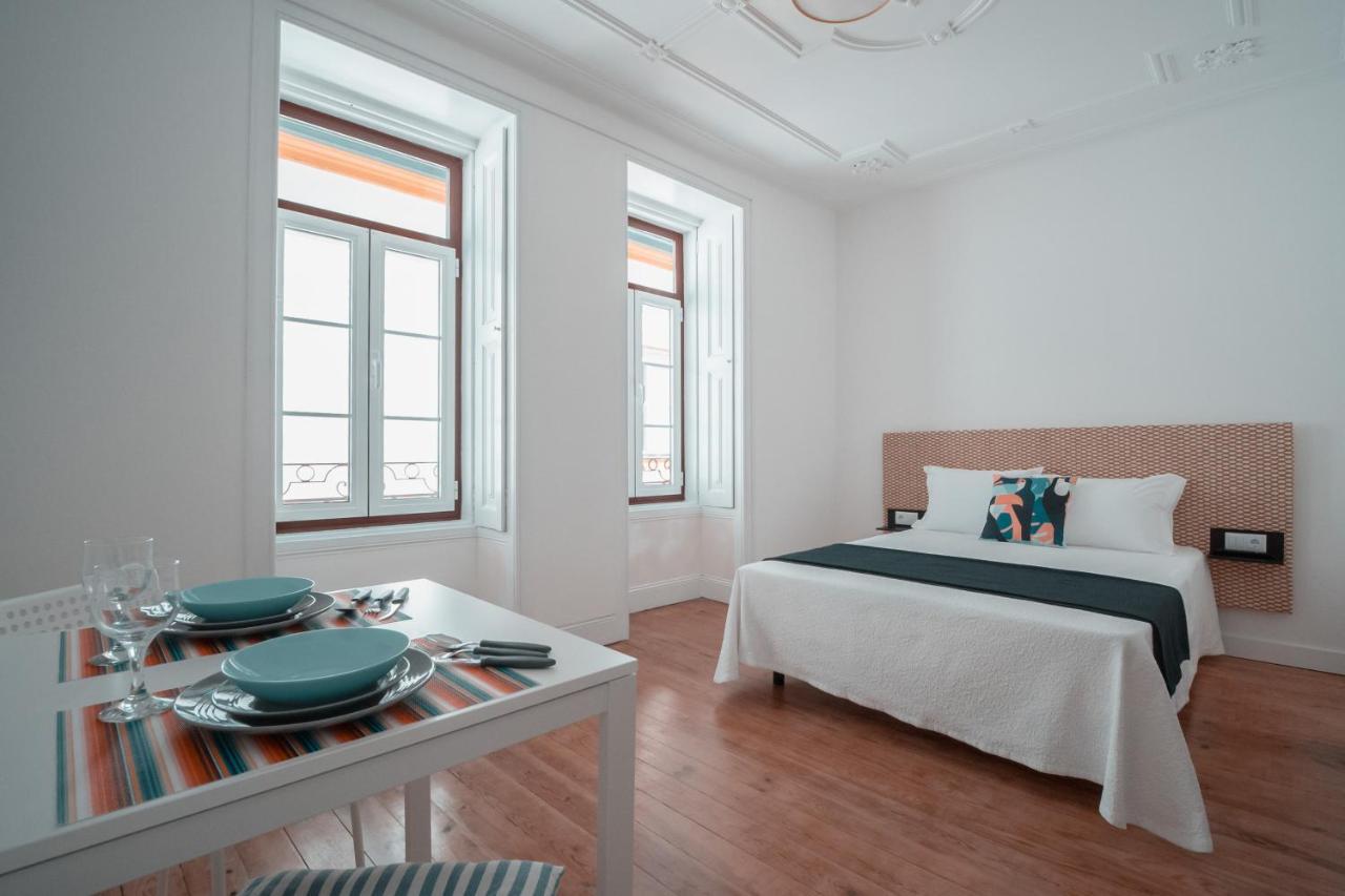 Harbour49 - Aveiro Flats & Suites Экстерьер фото